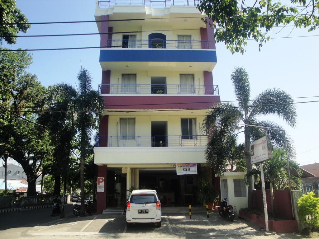 Hotel Metropolitan Inn Manado Buitenkant foto